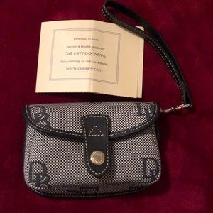 Dooney & Bourke small wrist case